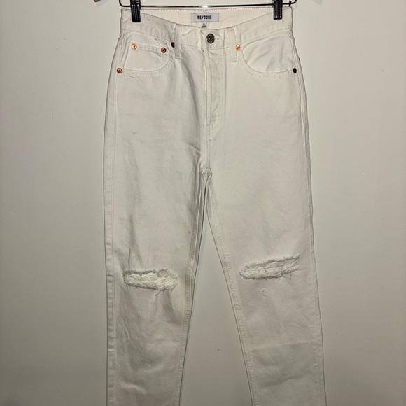 Re/Done Off-White Distressed Knee Straight Jeans